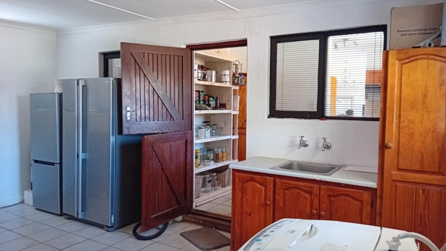 4 Bedroom Property for Sale in Parkersdorp Western Cape